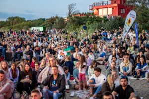 Festivalio „Darom prie jūros“ lankytojų minia