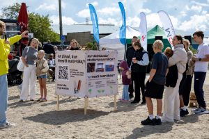 Festivalio dalyviai rūšiavimo edukacijoje