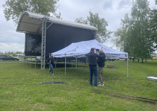 Dembavos bendruomenės medelių sodinimo talka